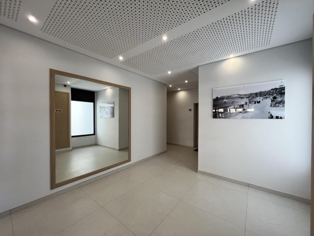 Da Rocha Modern By Homing